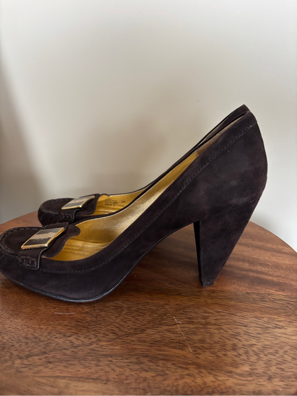 Coach brown suede slip-on pumps - Picture 5 of 5